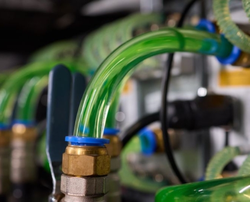 Self-contained liquid cooling: the low-friction option