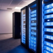 Survey-findings-redundancy-outage-risk-featured Survey findings link higher redundancy to lower outage risk